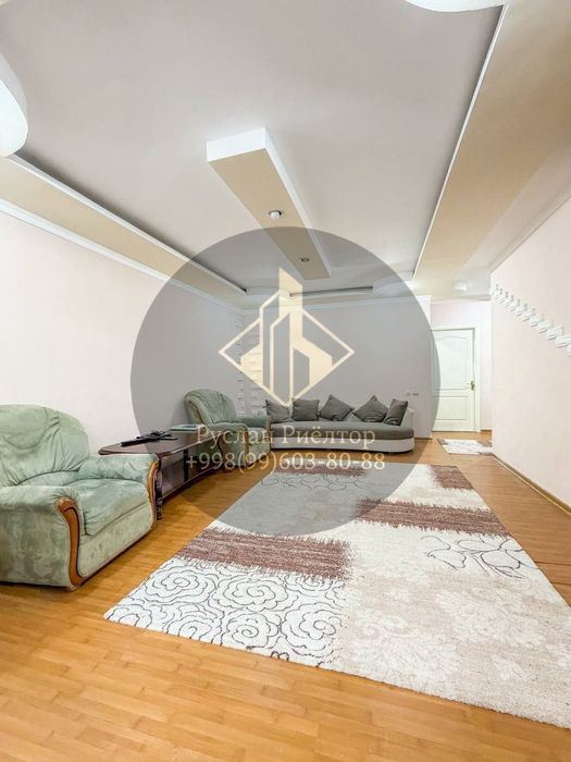 Продам квартиру Буюк ипак йули 3/2/4 70м2 дом кирпич