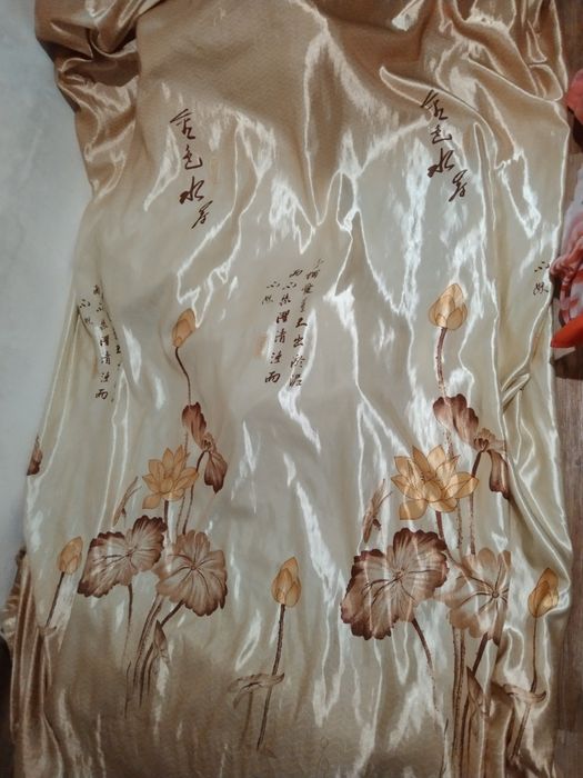 Продам шторы теневые