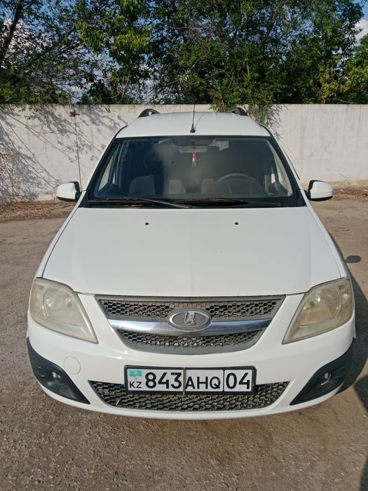 Продам Ларгус 2014г
