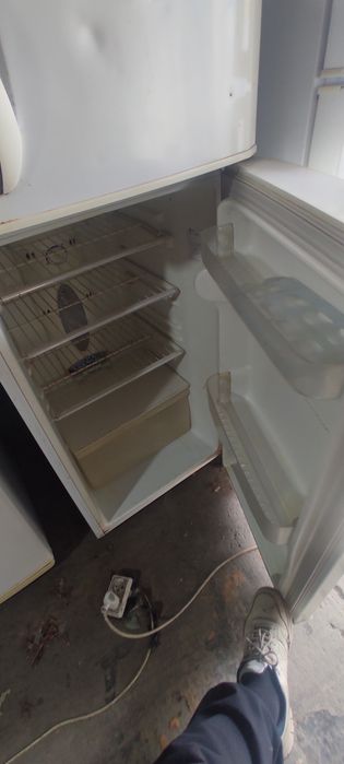 Холодильник с доставкой