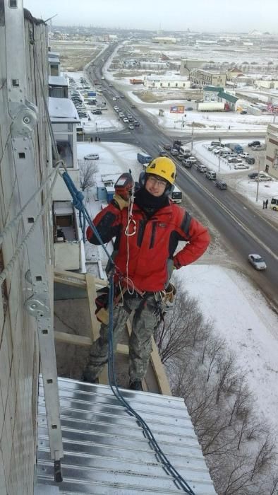 Промышленный альпинизм, Высотные работы, Кровельные работы.