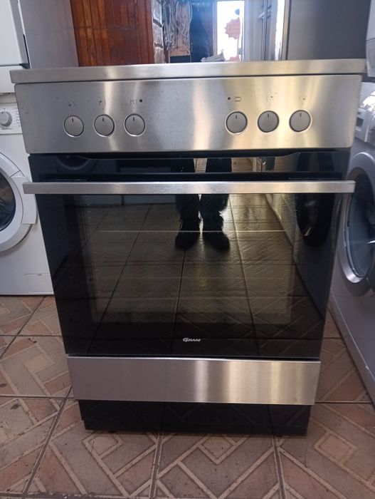 Иноксова свободно стояща печка с керамичен Gram с 2 години Гаранция!