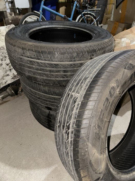 Продам комплект летних шин.