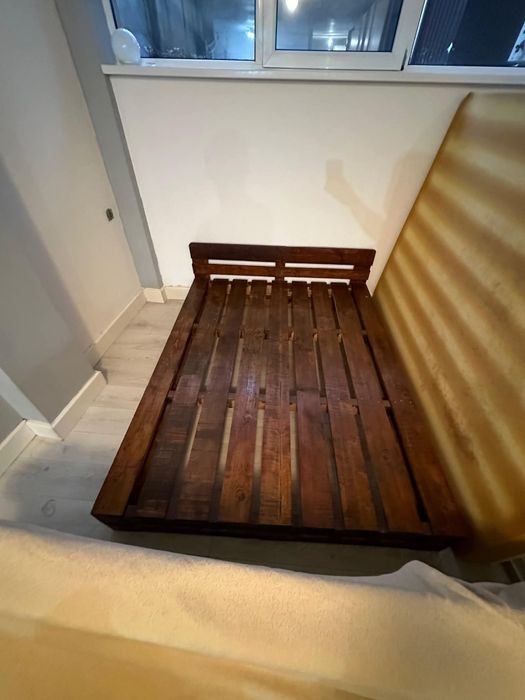 Pat de lemn stil rustic