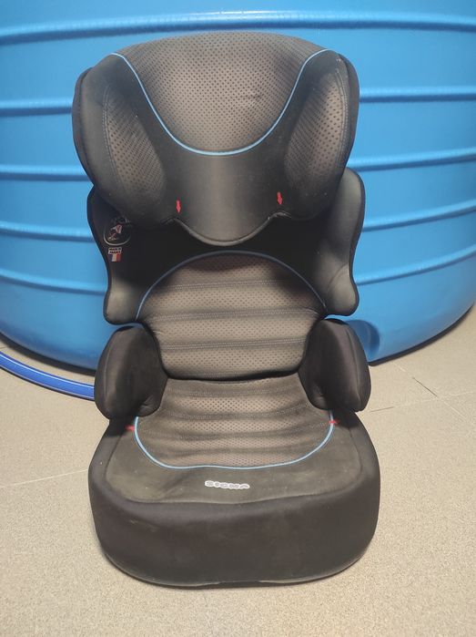 Продам детское автомобильное кресло