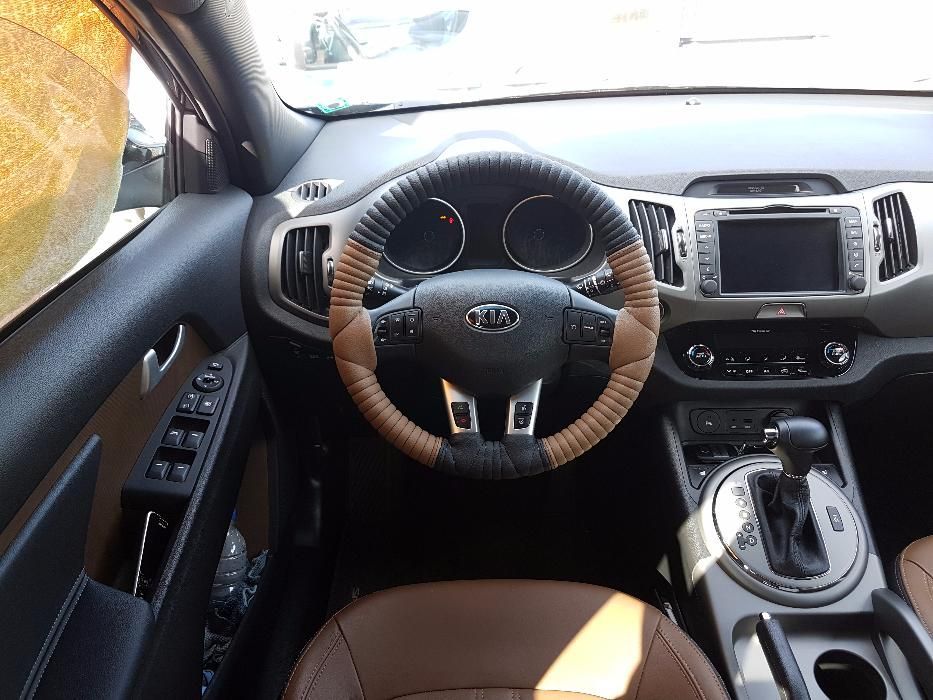 Обличане на волани