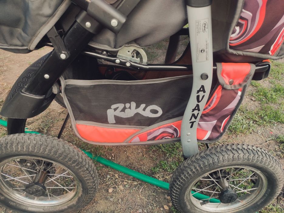 Продам коляску Алтынсаринский район