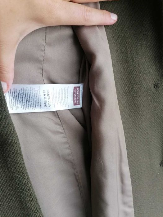 Vand palton 70% lână