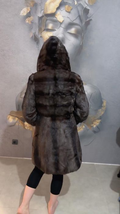 Продом шуба норковая