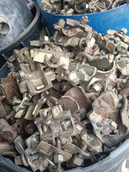 Morseți pentru schela metalica