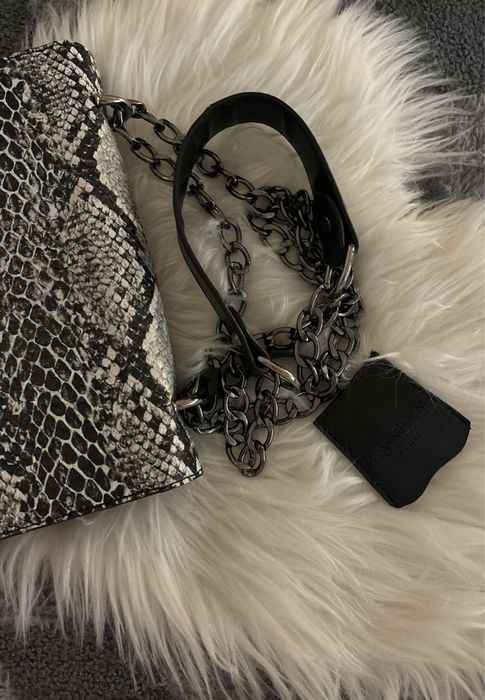 Geanta Yves Saint Laurent