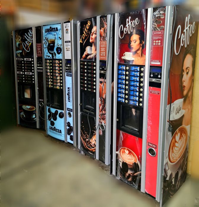 Вендинг машина за кафе / вендинг машина за храни и