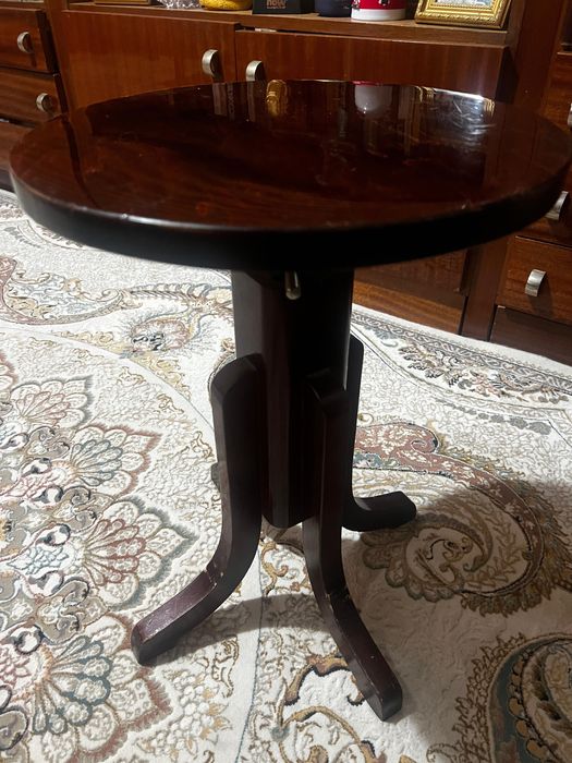 Пианино «Беларусь» со вращающимся стульчиком