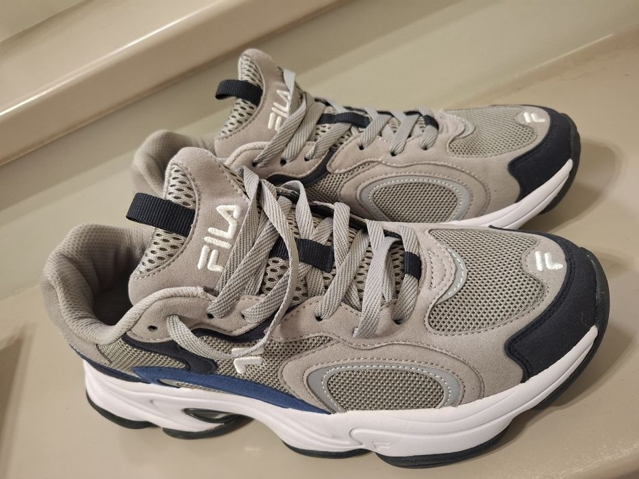 Fila новые кроссовки 43 размера.оригинал.