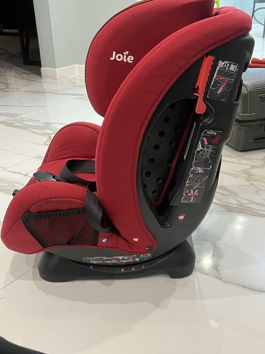 Детское кресло joie