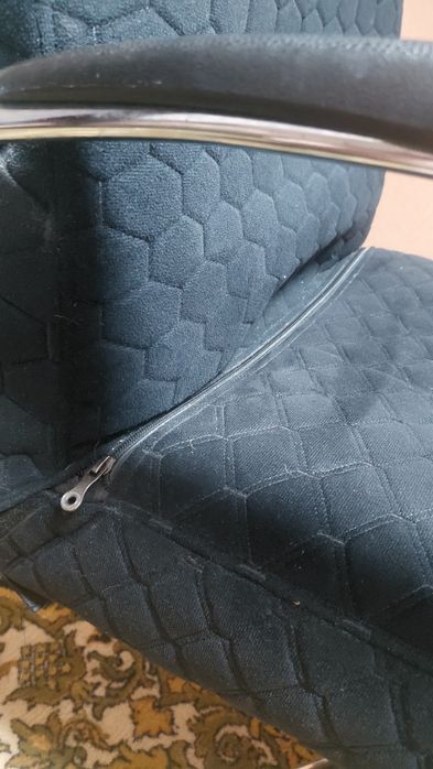 Продам кресло компьютерное