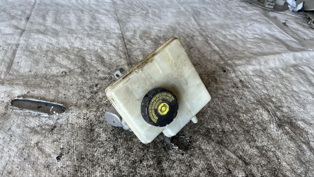 Mini Countryman R60 спирачна помпа