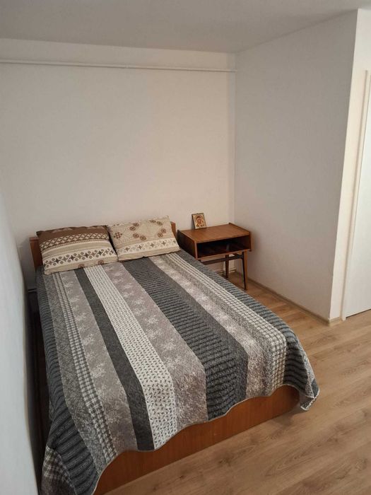 Garsoniera Craiovei de vanzare in bloc de apartamente