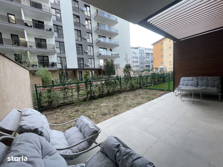 Apartament 2 camere, 50mp,30mp curte, metrou, centrala,Hils Titanium