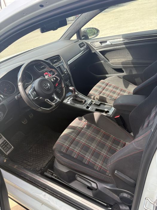 Vand Volkswagen Golf 7 GTI Performance (modificat 7 R)