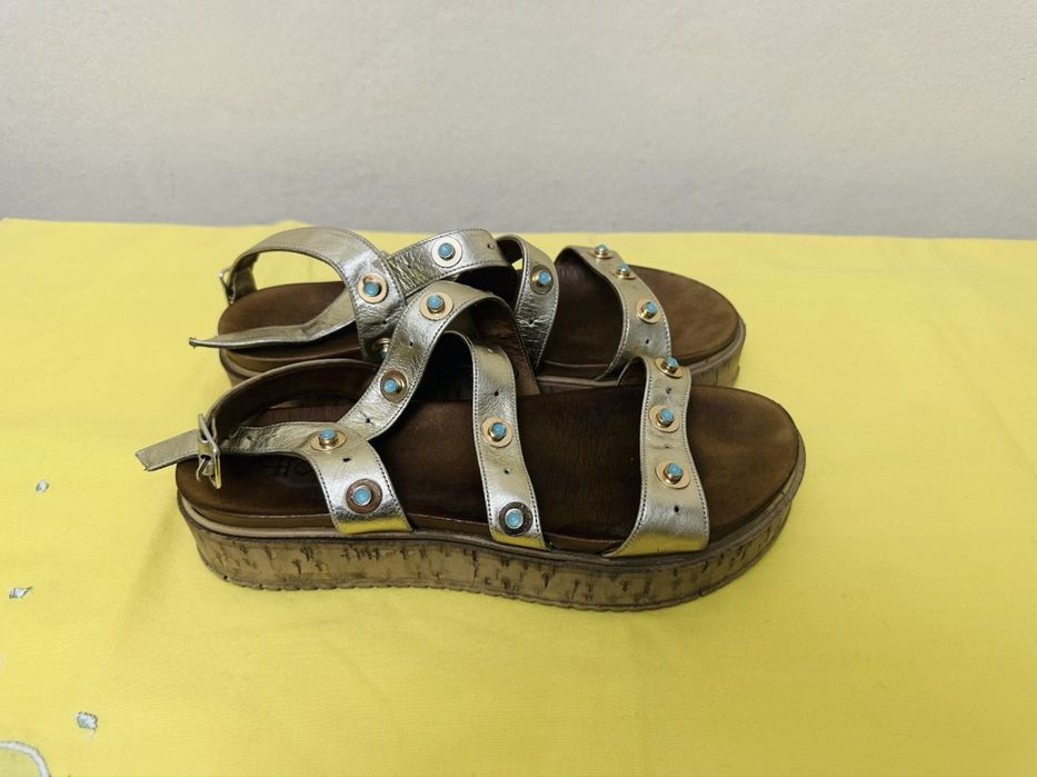 Сандали кожаные 38 размер