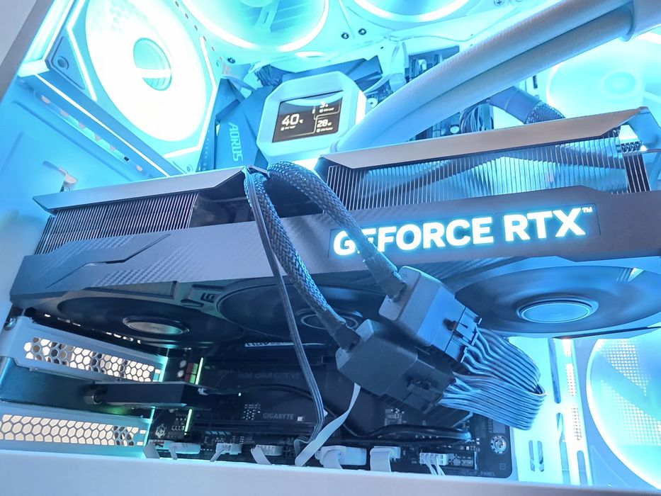 Placa Video KFA2 EX Gamer NVIDIA GeForce RTX 4070 Ti 12GB GDDR6X 192-bit DLSS 3 47IOM7MD7ADK