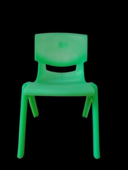 Продам пластиковые стулья