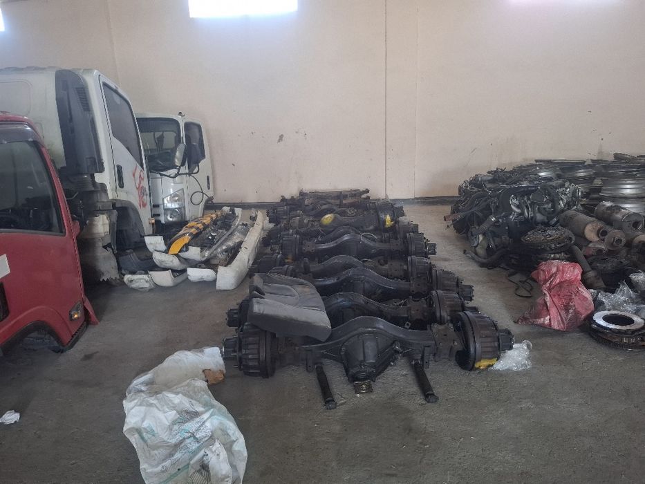 Isuzu zapchas. Sng.  Salarka. 10 tona.  Xammasi bor.