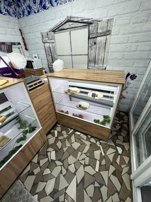 Витринные холодильники кондитерская витрина