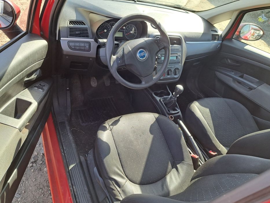 Elemente Caroserie Fiat Grande Punto sport 2+1 uși 1.4i An 2007
