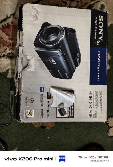 Sony HDR-XR150 видео камера