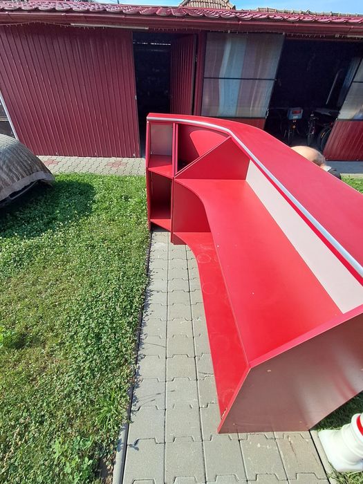 Mobilă de recepție cu acvariu incorporat