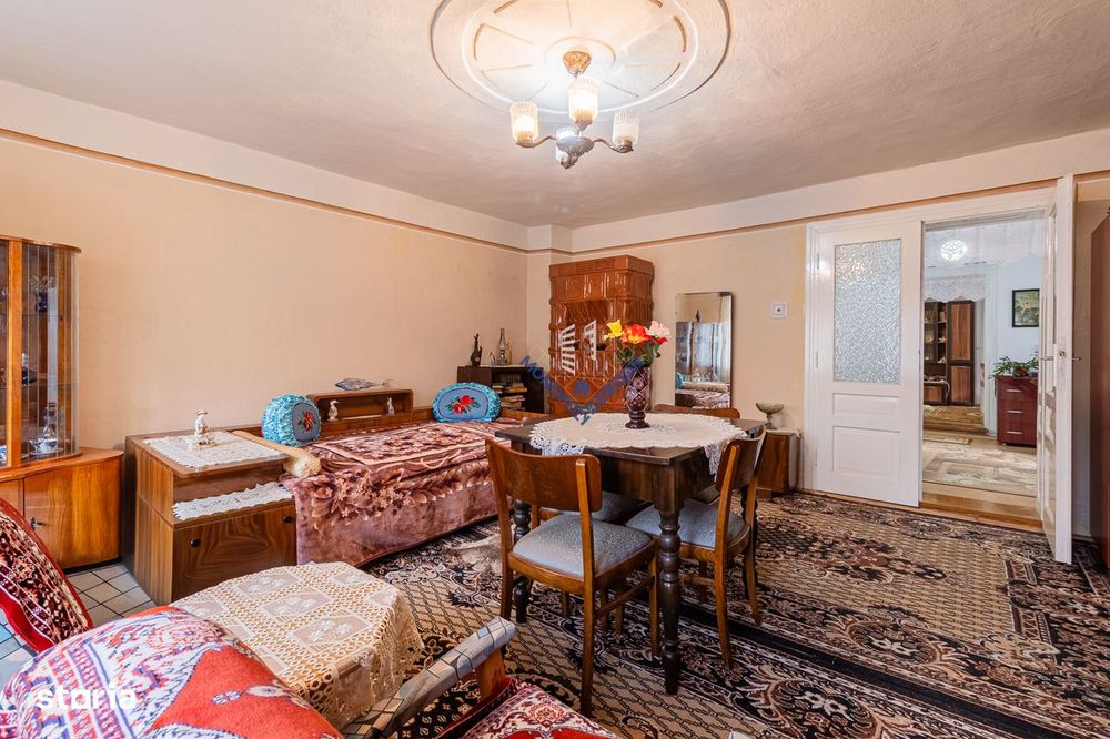 Casă cu 3 camere – Zărnești Central - comision 0%