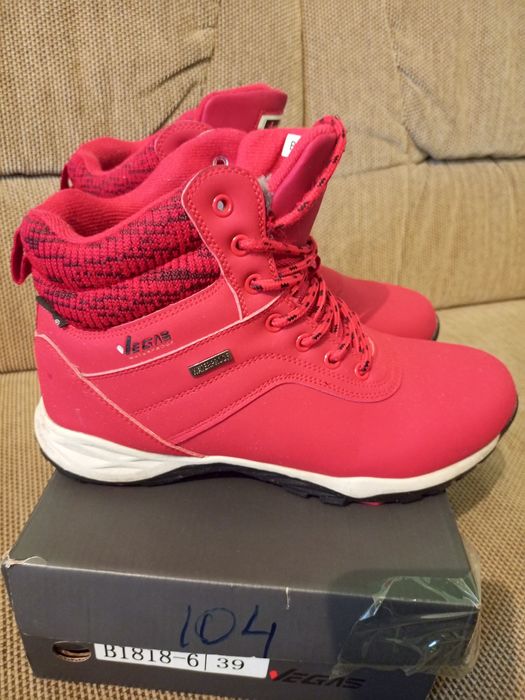 Ботинки женские зимние