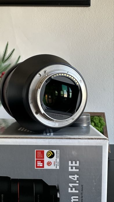 Обектив Samyang AF 85 F1.4 FE- Sony