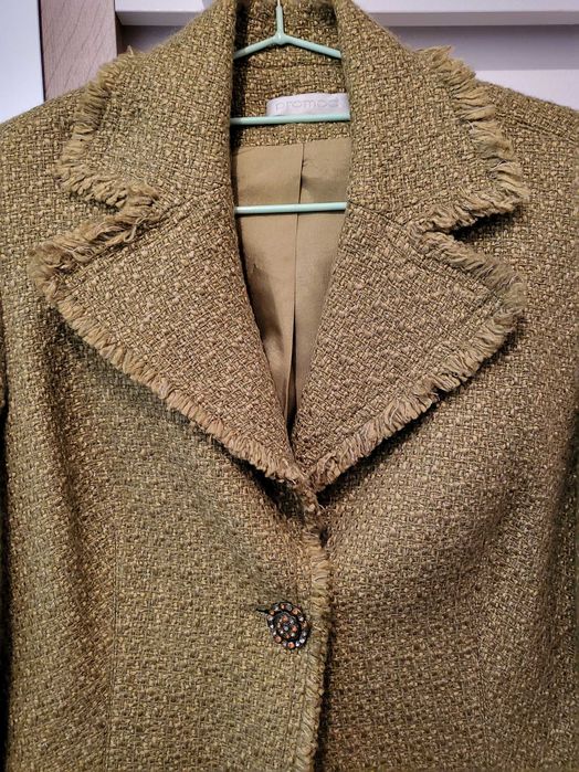 Елегантни дамски сака