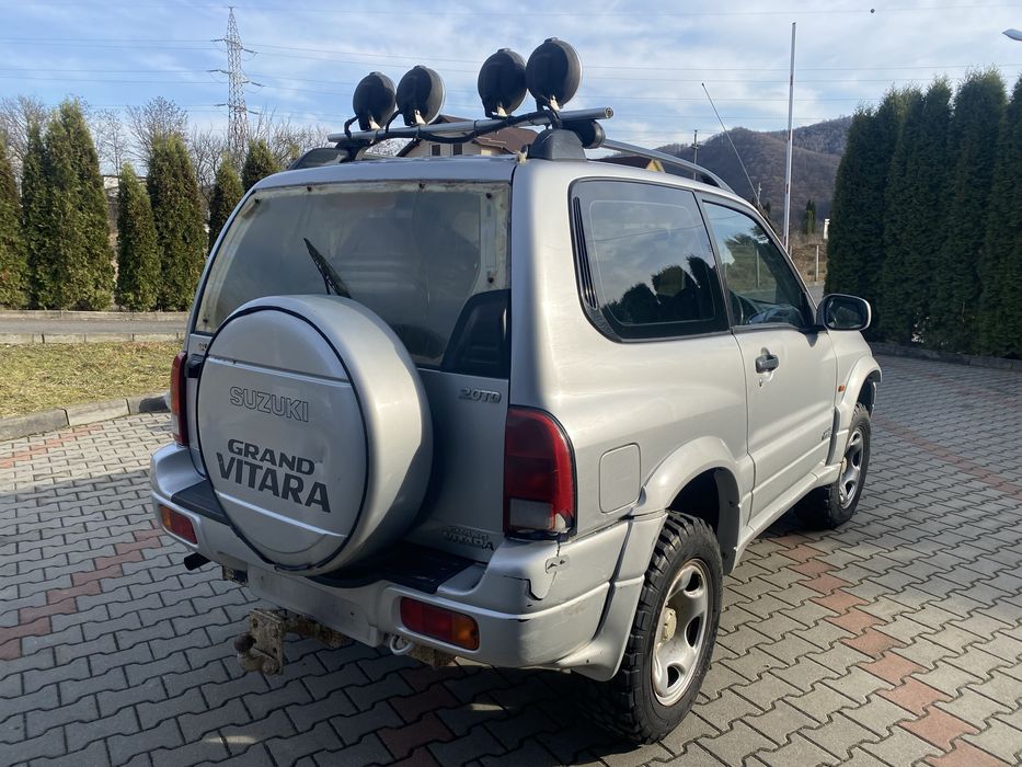 Dezmembrez / piese Suzuki Grand Vitara