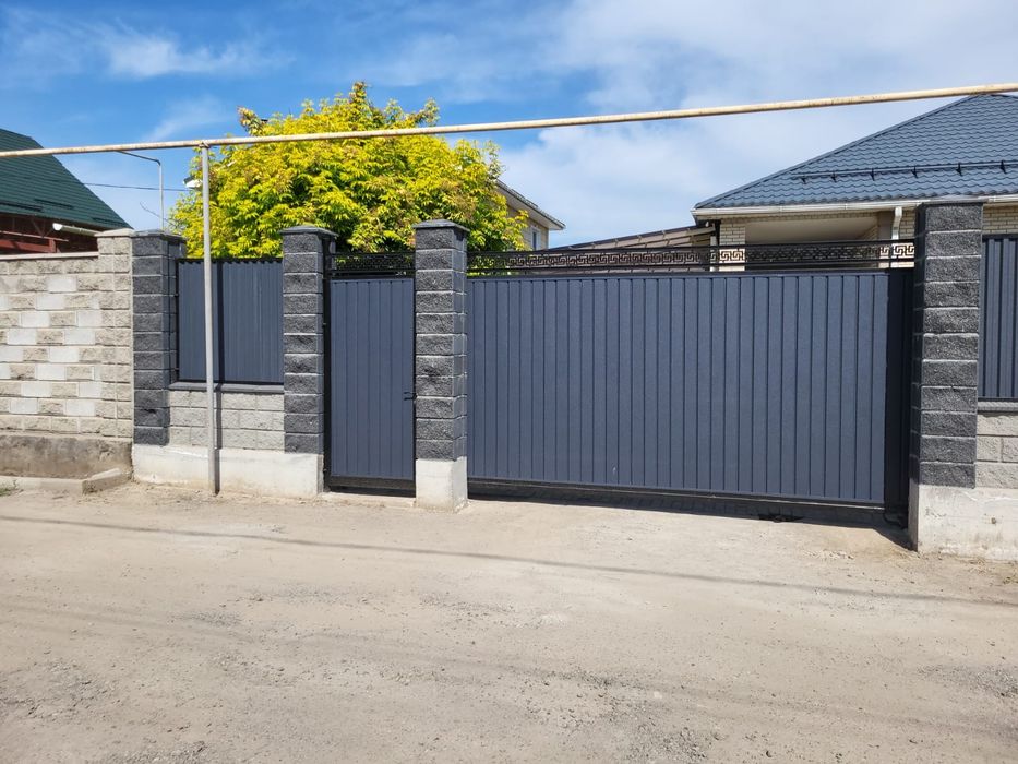 Строим заборы и ворота