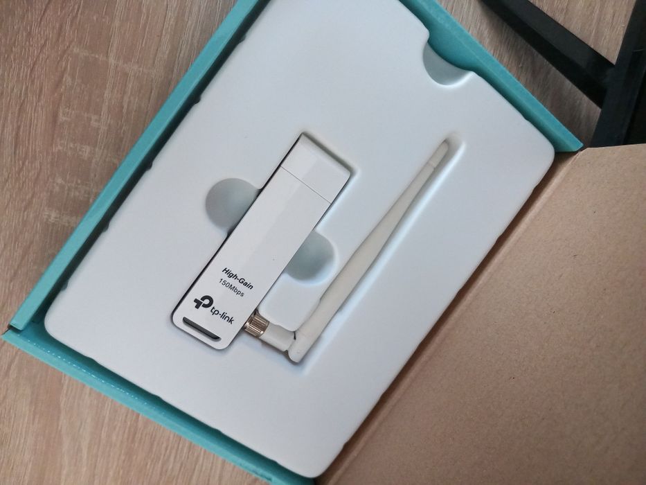 Vand adaptor wifi pentru calculator