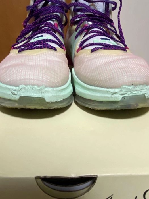 Кроссовки LeBron 19 Valentine’s day оригинал