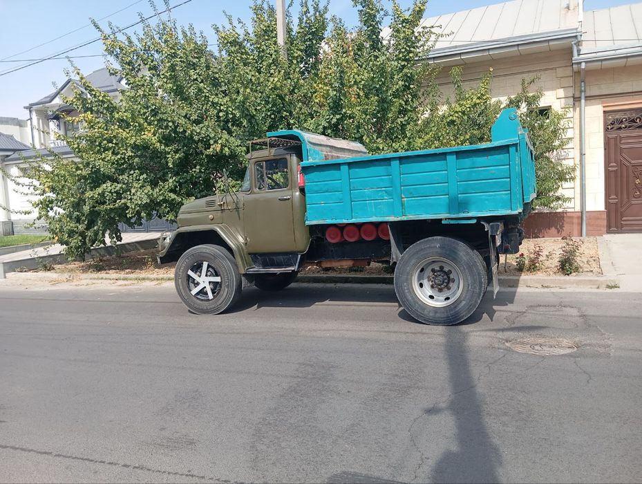 ЗИЛ сотилади ёки аренда. Урал матор, безкамер балон, янги кабина-салон