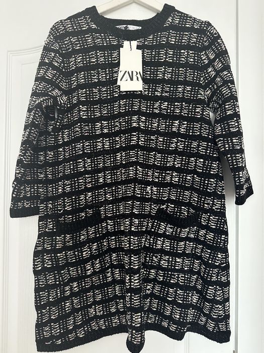 Нова рокля с етикет ZARA