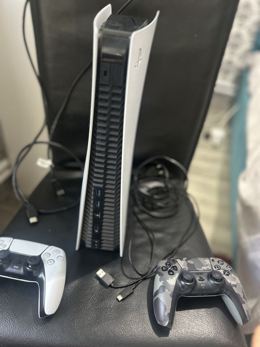 Vand ps5 2 controale