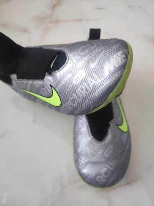 Бутонки и стоножки 28 и 30 номер