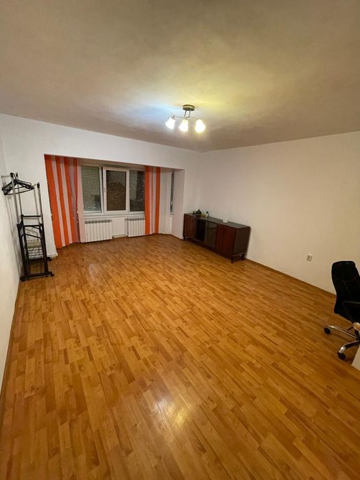 Ocazie rară! Garsonieră cât un apartament+boxă generoasă, Tulcea