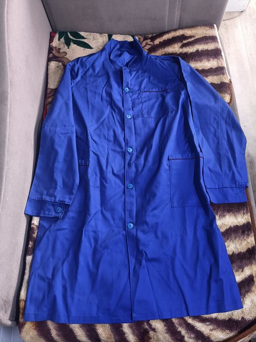 Новая рабочий халат.