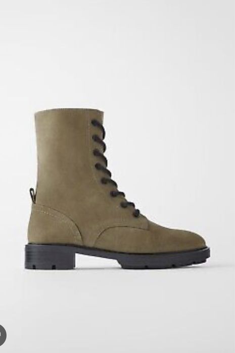 Кожаные ботинки от Зара