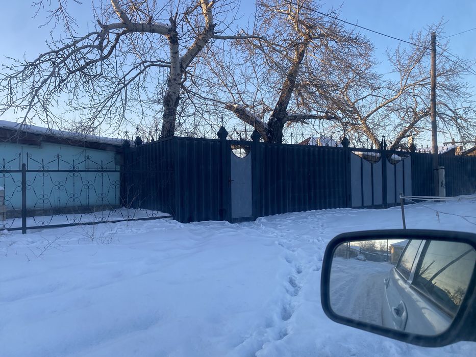 Продам пол дома с участком