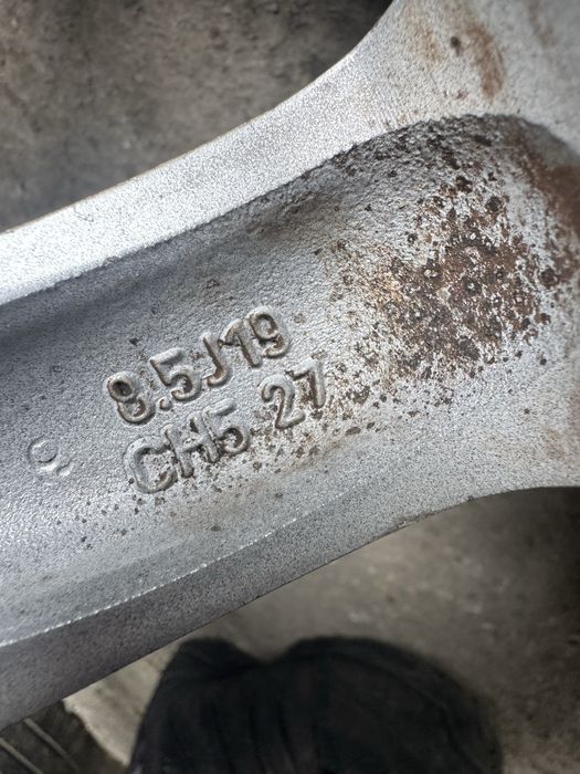 Jante R19 gama Peugeot 9673495677 cu anvelope 235/40/19