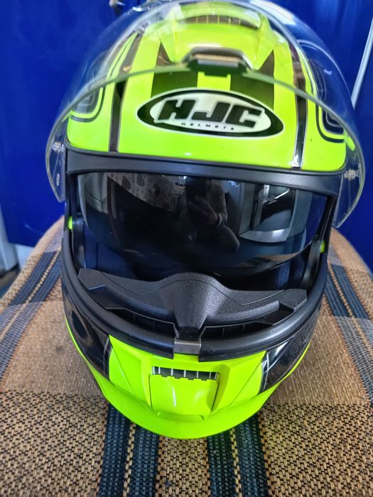 Vând 2 căști moto hjc